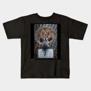 king cat Kids T-Shirt